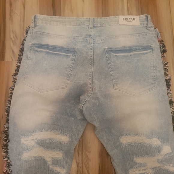 Stacked Jeans Floral Embroidery Size 32 - Picture 9 of 12